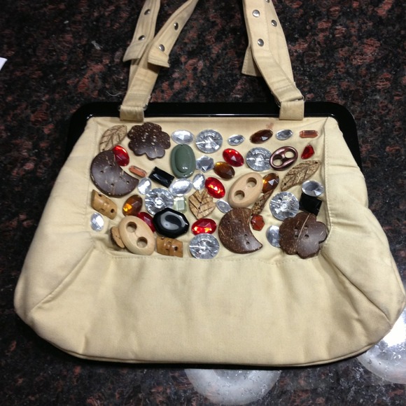 Aldo vintage purse with buttons