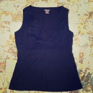 Perfect little black top