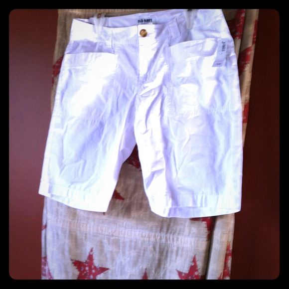 **Lowered Price**White Shorts