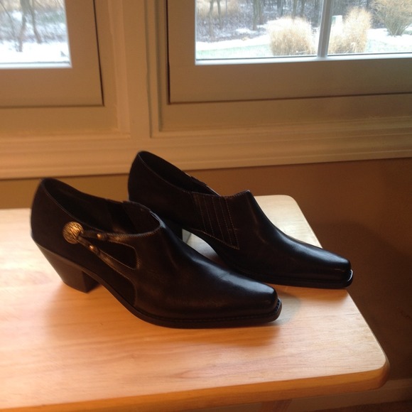 *Reserved for Kerrydawson39Western style shoe boot