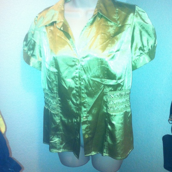 I.N. San Francisco Business Green Blouse