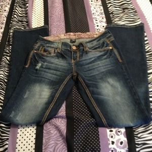 Sold!!  Size 5/6 Ariya curvy boot cut jeans