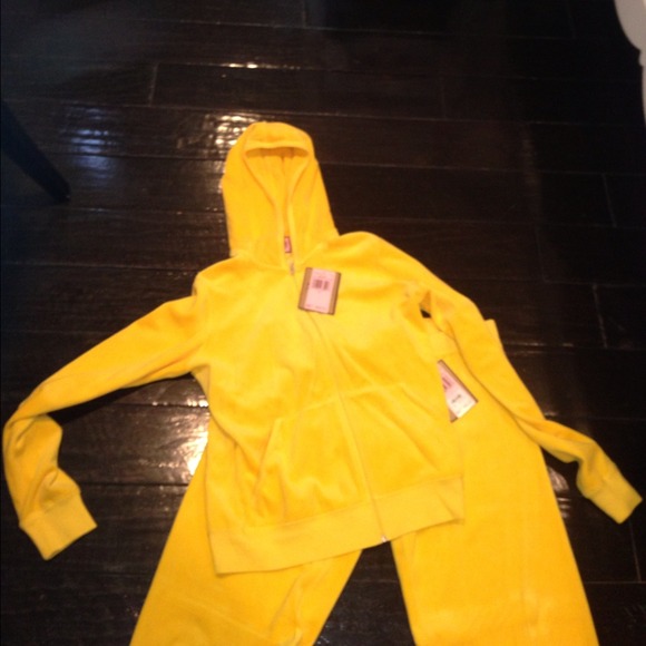 Bright Yellow Juicy Outfit