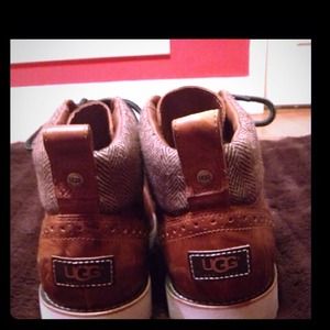 *****SOLD ON EBAY*****MEN's UGG Boots...Size 10