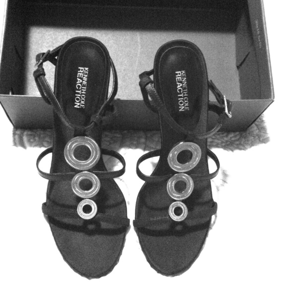 Kenneth Cole Strappy Heels