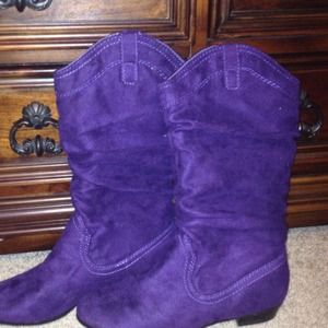 Worn once purple boots
