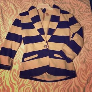 REDUCED ❌Layered jacket/blazer Lovely!