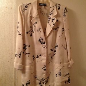 Touch of linen blazer