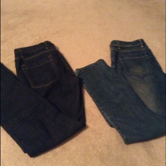 ⛔SOLD⛔Yonique Blue Jeans - Picture 3 of 3