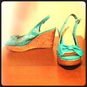Turquoise wedges!
