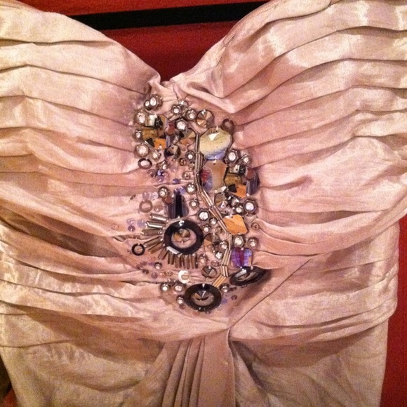 New Bebe dress - Picture 2 of 4