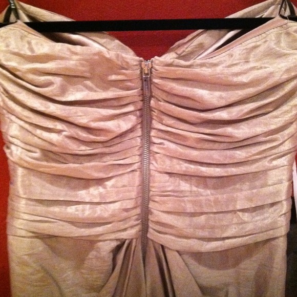 New Bebe dress - Picture 4 of 4