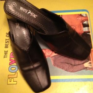 Black mule shoes