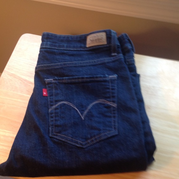 *BUNDLE for alaskanessy* 2 jeans and 2 tops