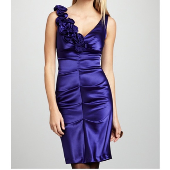 Dresses & Skirts - Purple cocktail dress