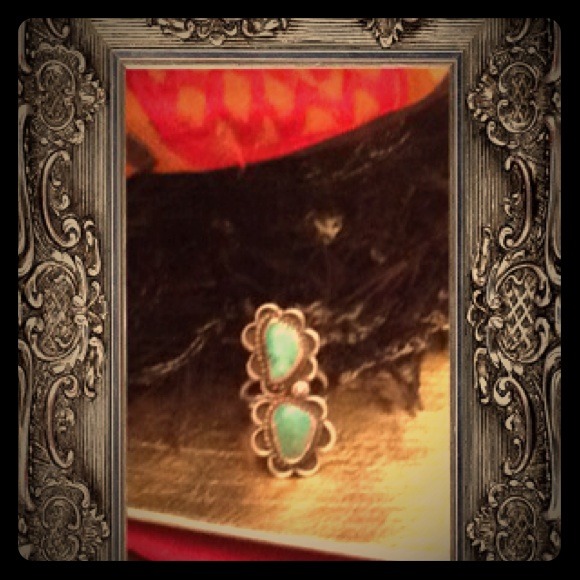 Authentic handmade turquoise sterling ring - Picture 1 of 3