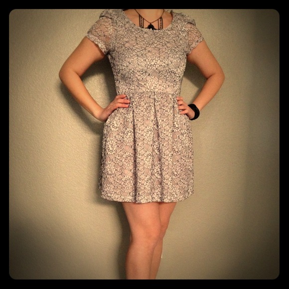 "One Clothing" baby doll pink lace party dress