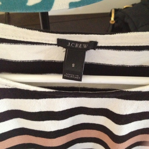 Gone after 6/9—-Jcrew top - Picture 2 of 3