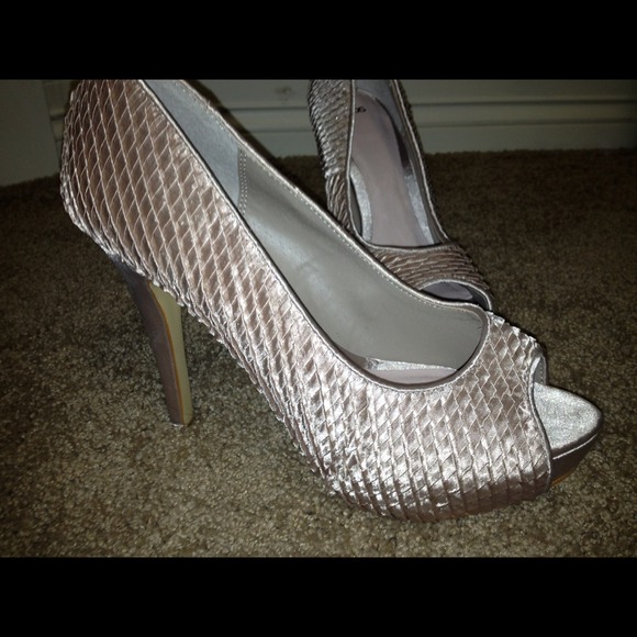 Asos pink detailed platform peep toe - Picture 2 of 4