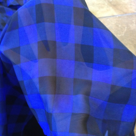 💚Traded w/@aselvi💚Black and blue shirt dress - Picture 3 of 4