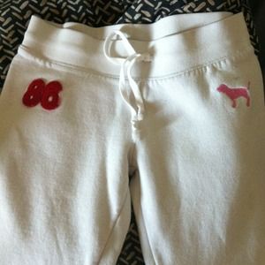 White vs PINK cropped sweatpants