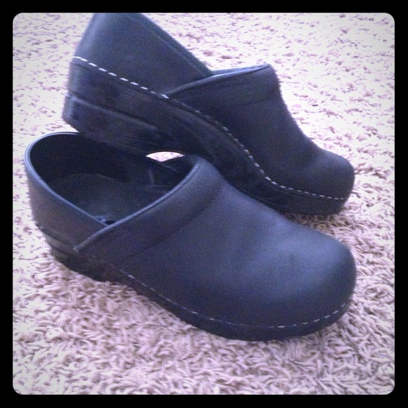 Dansko work shoes 😍great fir nurses