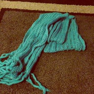 Turquoise and silver scarf!