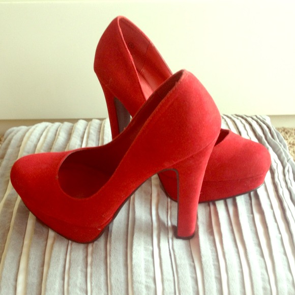 *SOLD* Red HOT suede pumps. Worn once!