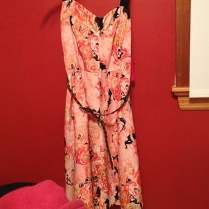 Beautiful brand new dress with tags! Size 7.