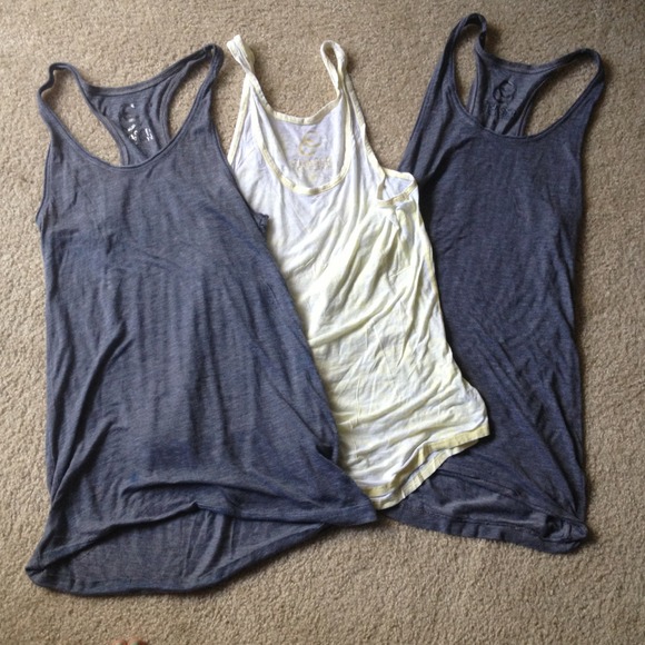 🎉📦SOLD📦🎉 Chaser tanks