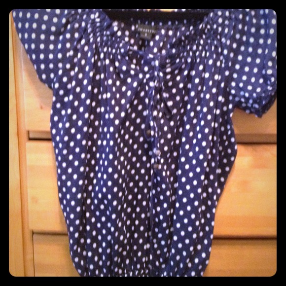 Forever 21 navy and white polka dot top