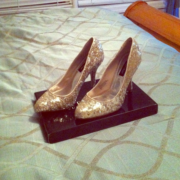 White House Black Market gold sequin shoes