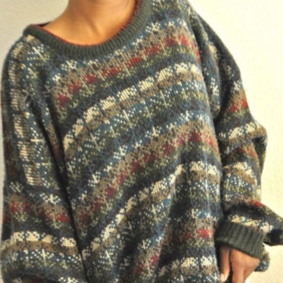 [SOLD] Green/Red/Blue/Cream Sweater