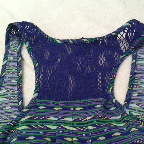 *SOLD*Aztec green & purple tank - Picture 2 of 2