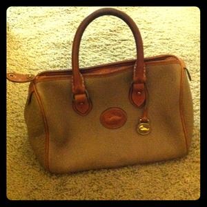Vintage Dooney & Bourke handbag