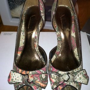 Shoes.....bundled for Karlab