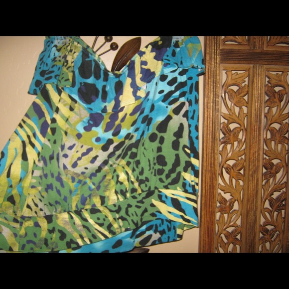 Sold---Strapless top blouse size 16 - Picture 1 of 2