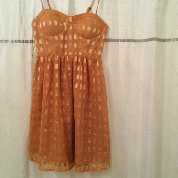 MY FIRST HOST PICK🎉🎋🎉🎋 - Picture 2 of 4