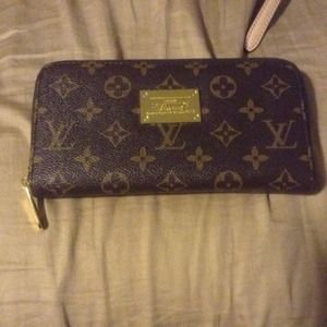 Louis Vuitton Wallet