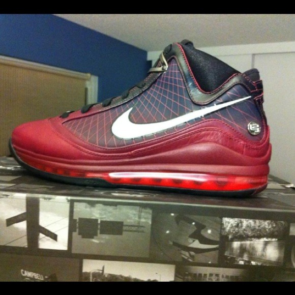 ❌❌SOLD❌❌Air max Lebron 7 - Picture 1 of 4