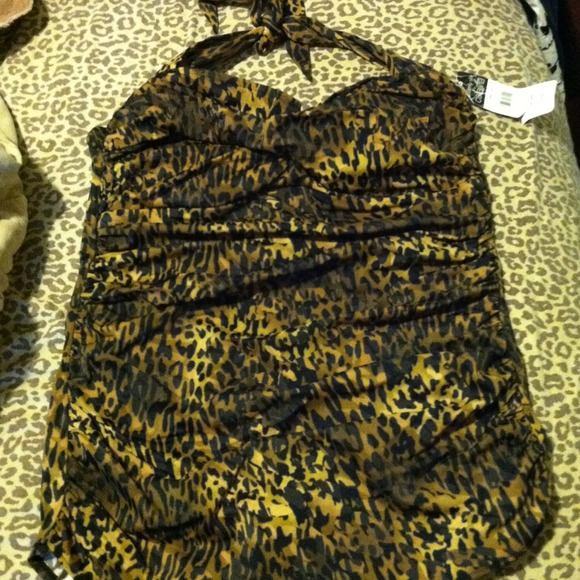 One piece leopard print bathing suit