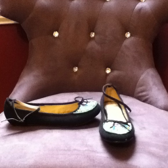 Cute Native American inspired flats