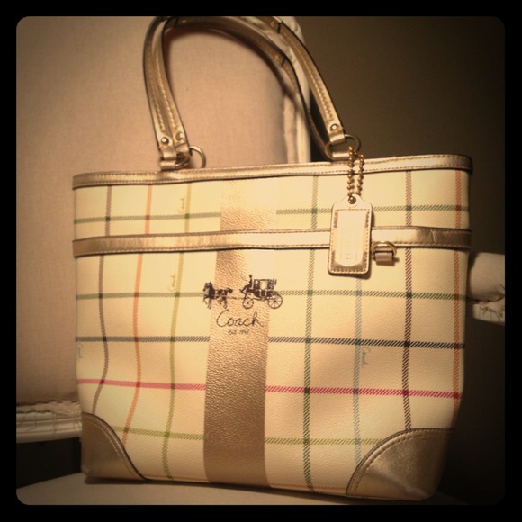 ❌SOLD❌ Coach Tatersall Tote