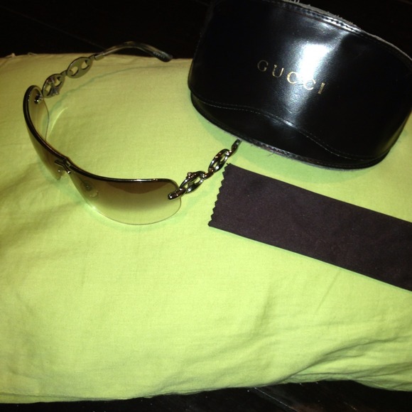 Reserved! Authentic!!  Gucci Sunglasses