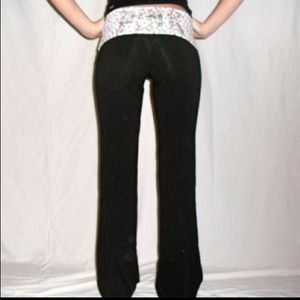 Victoria's Secret PINK Yoga Pants