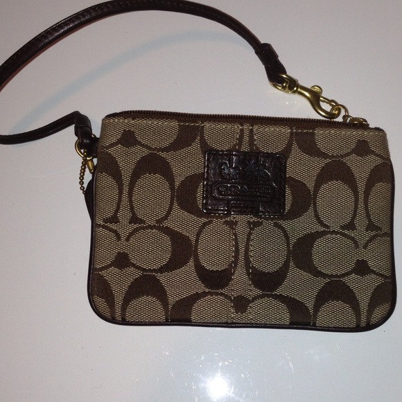Authentic Coach Wristlet