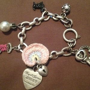 Charm bracelet