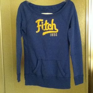 RESERVED Reduced! NWOT Abercrombie sweater!