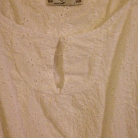 Top - Picture 2 of 2