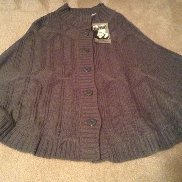 ⭐SOLD⭐ Gray pancho - Picture 1 of 3